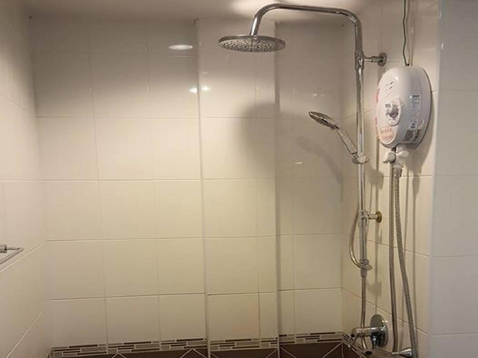 Retox Hotel Pattaya Exteriör bild