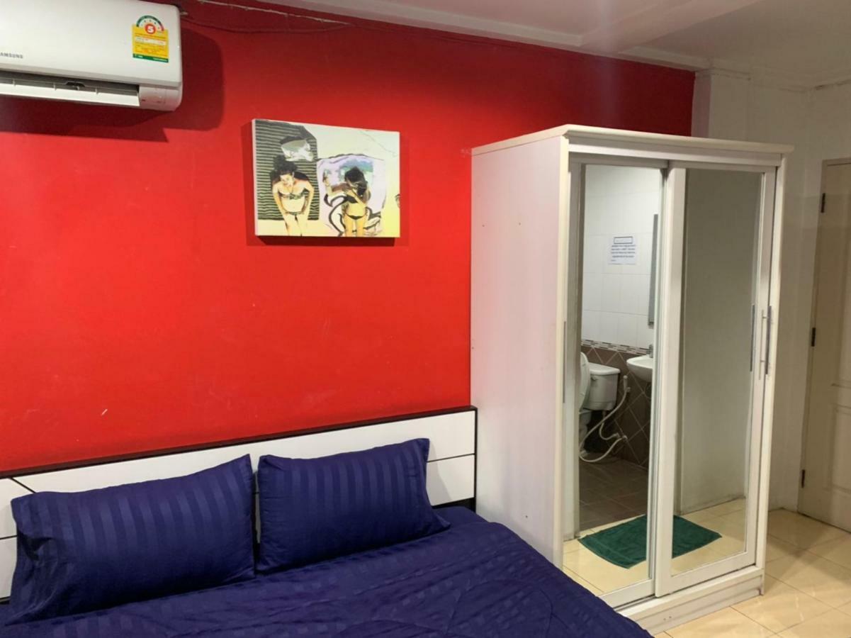 Retox Hotel Pattaya Exteriör bild